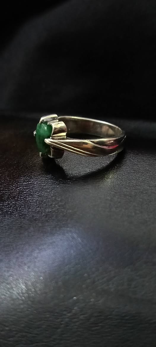 زمرد زامبي من صياغه المبدع (عبدي)
قياس الخاتم:(21_22)
(خاتم تحفه صياغة ايطالي طلاء روديوم )
المكان:الناصريه مركز(لايوجد خدمة توصيل)
واتساب فقط:‏‪0788 748 3882‬‏
