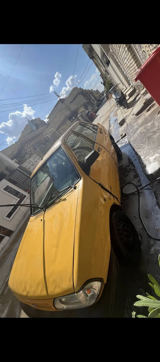 سلام عليكم سايبا موديل ١١ عضم للبيع رقم بغداد انكليزي تحويل  ثاني يوم مصفرهه هيئه وغرامات مكينه بيهه بخار وكير نمره الرابعه تفلت كهربائيات كلهه شغاله بيهه ضربه بل جاملغ الخلفي الايمن ما مصلحه شواصي لا فطر ولا كسر ولا لحيم شرط 
السعر ٢٣ و بيهه مجال للشراي 
مكاني بغداد الغزاليه الخطيب الزراعي 
***********
