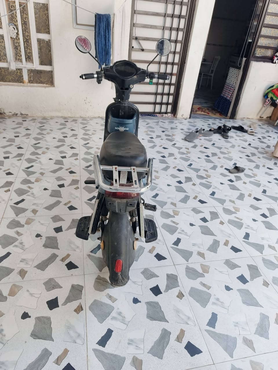 اسلام عليكم اخوان دراجه شحن نضيفه حته وصله موجود اسعر300الف لتواصل***********
