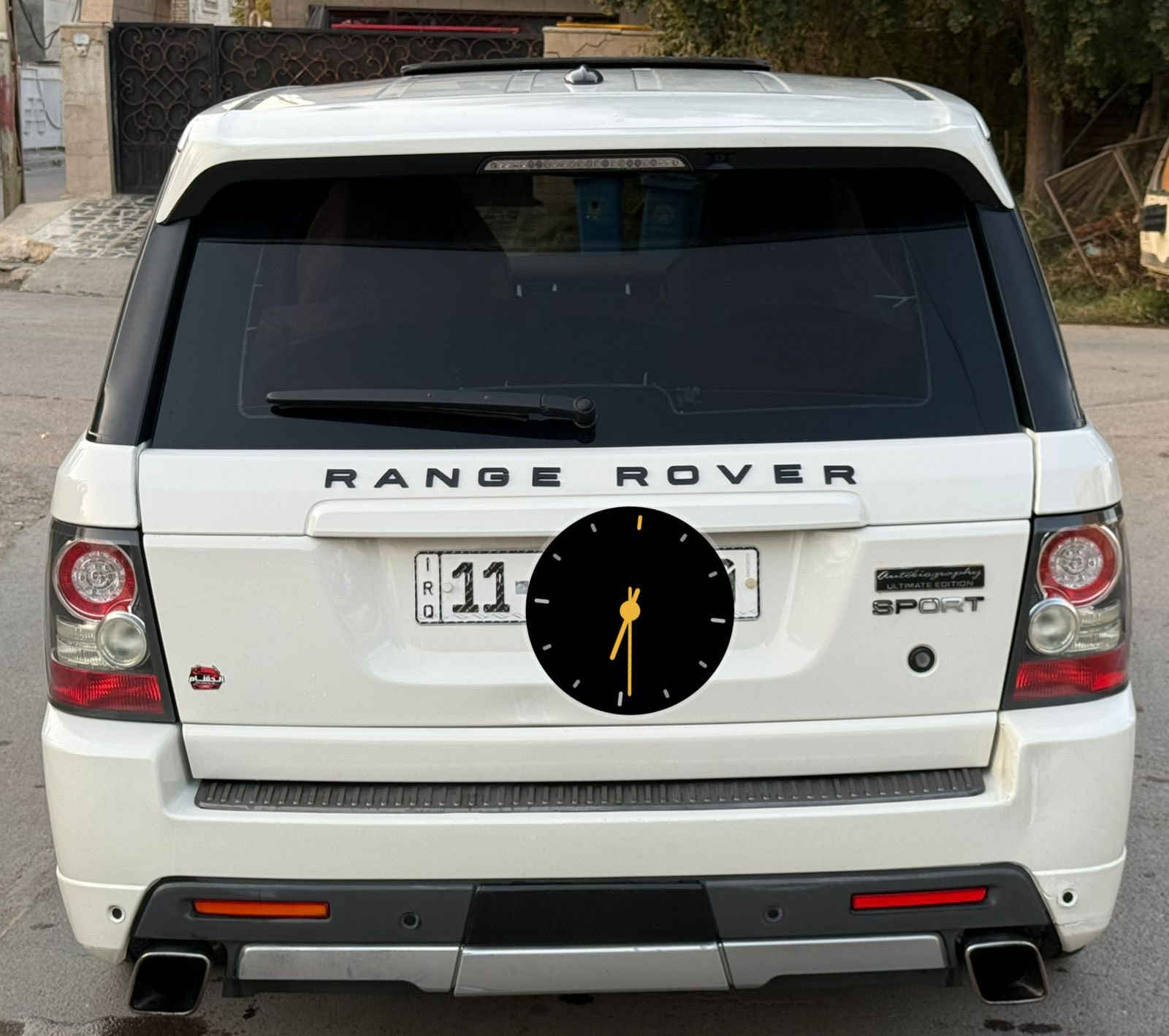 رانج روفر سبورت محرك العادي مو السوبر موديل 2010 مكفوله السعر (143) كفاله من الصبغ كير محرك تبريد صدر جكات اطارات كلا عالفحص شرط السونار هزه وسنويه ولوحات جدد وبسمي شرط التحويل ماشيه 161كم بيع ويرهم مراوس مكان السياره بغداد العامريه بشارع نادي الخطوط للأتصال 
(***********) لأي استفسار دزلي بي واتساب والخاص مفتوح 
وربي برزق الجميع
