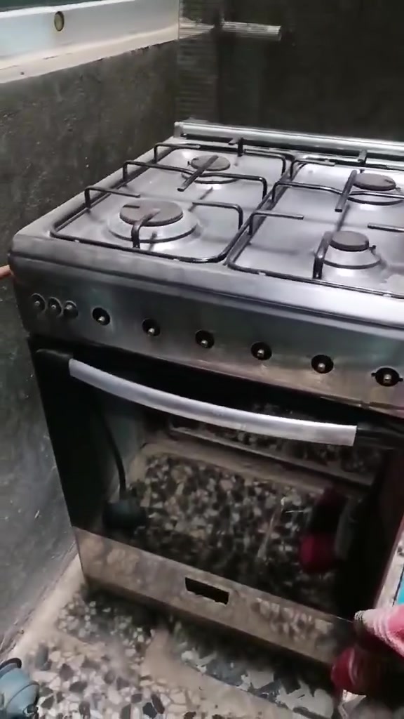 طباخ نظيف كلش فقط عوزه يدات


**إذا كنت صاحب هذا الإعلان وتريد حذفه لأي سبب، رجاءا أرسل رسالة إلى الدعم الفني**