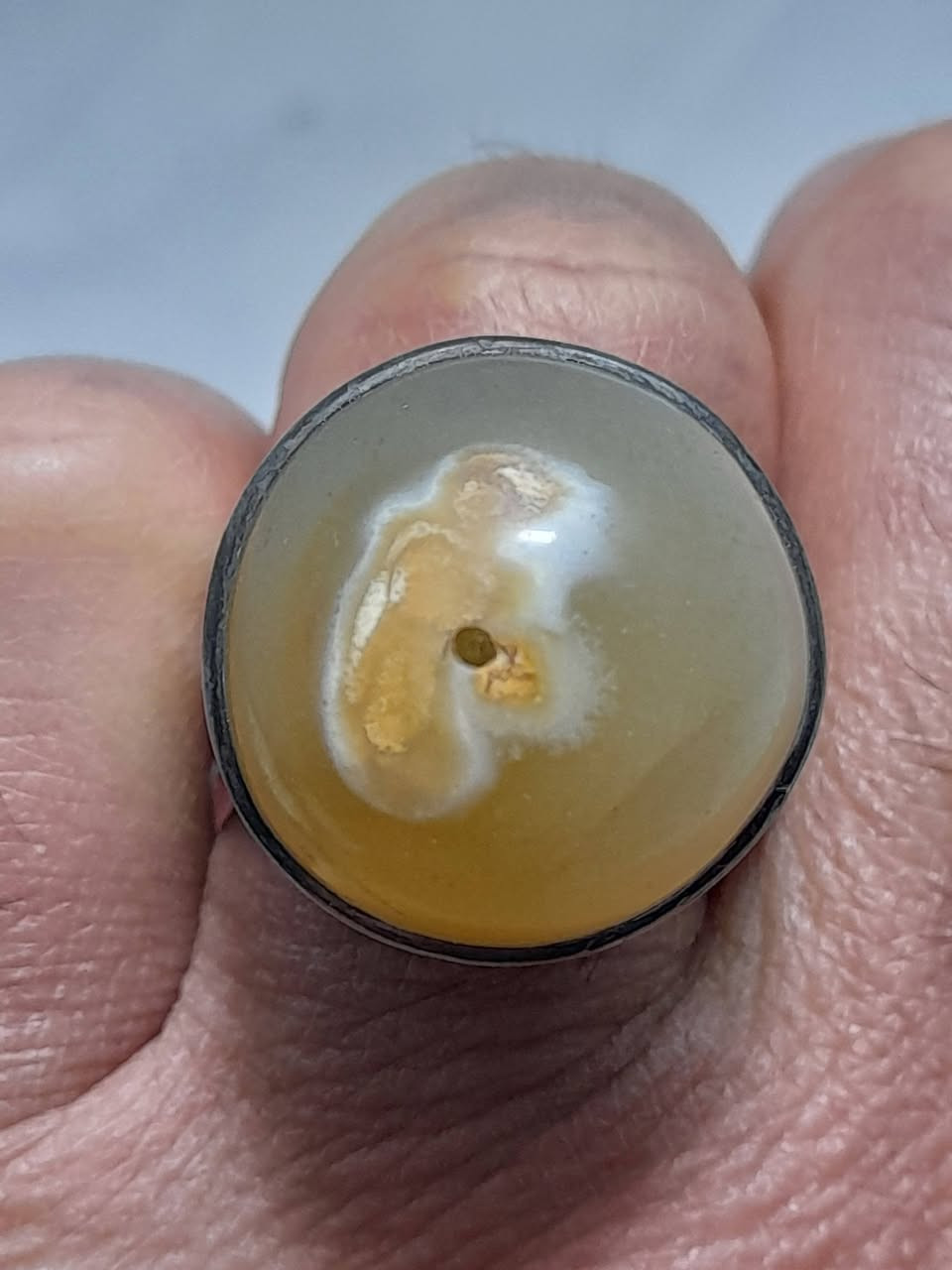 #ياالله
السلام عليكم ورحمة الله وبركاته 
نقدم لكم كل ماهو جديد ومميز 
متابعينا الكرام نقدم لكم خاتم فضه عيار 925 بحجر خرزه كامله  ( عقيق سليماني مصور رباني وطبيعي قديم ) صياغة يدويه عراقيه ثقيله وجميلة بسعر (400) الف والتوصيل (  5 )   اقوى عرض تحطيم الاسعار  للحجز والاستفسار مراسلة الصفحه او الاتصال على الرقم يوجد واتساب ‎0774 784 6745 يوجد توصيل الى كافة محافظات العراق 🇮🇶 🇮🇶
