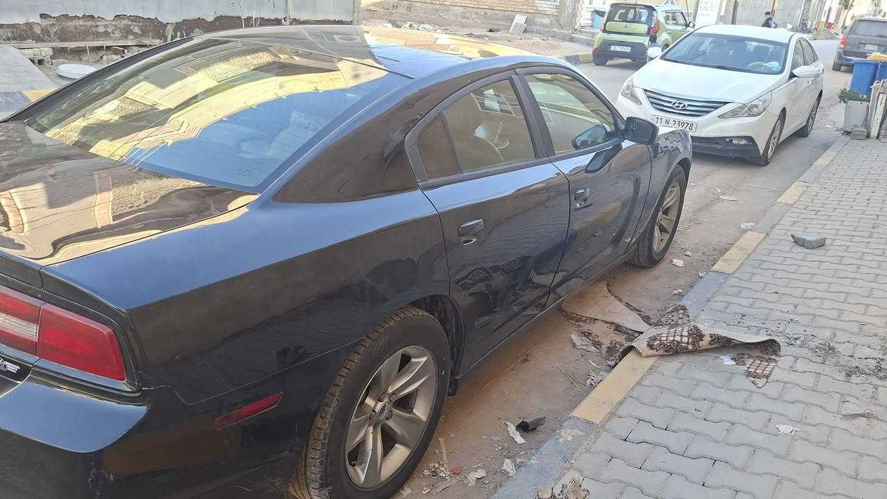 السلام عليكم 
سياره جارج مويل ٢٠١٣ مكفوله كفاله عامه من الصبغ مكينه ٣٦٠٠   السعر ١٤٥ وبيه مجال  ***********  مكاني كربلاء
