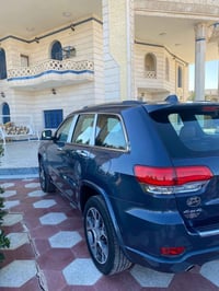 جيب كراند شيروكي خليجي رقم سليمانيه وكاله او تحويل مباشر  2021 وكالة ه...
