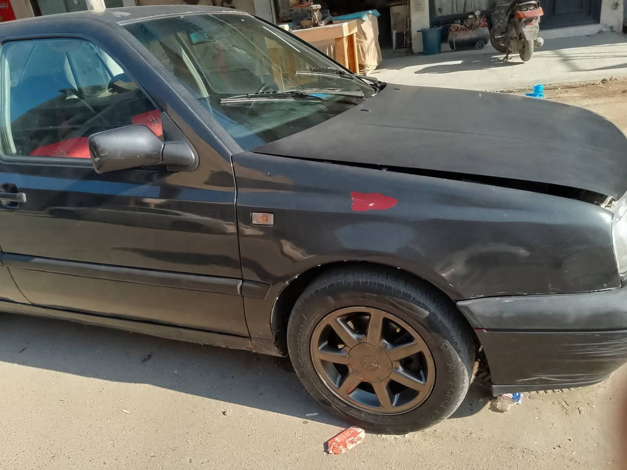 سلام عليكم كولف للبيع مكينه مكفوله كير مكفول موديل 93 سياره مصبوغه جماليه العنوان  الكراده رقم الهاتف *********** سعر 45
