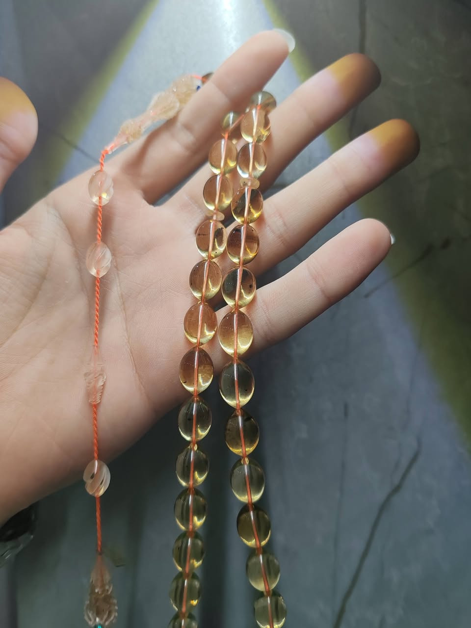 كهراب ليتواني أصلي وطبيعي 100٪100 لديها عطر إلى الأبد و عنده شهادة الأصالة والجودة و شغل أيد خاصة فنية بيد اسطة طارق شهاده

الآن موجود في ايليت كوليكشن للتواصل اضغط على علامه واتساب و نحن بخدمتكم


**إذا كنت صاحب هذا الإعلان وتريد حذفه لأي سبب، رجاءا أرسل رسالة إلى الدعم الفني**