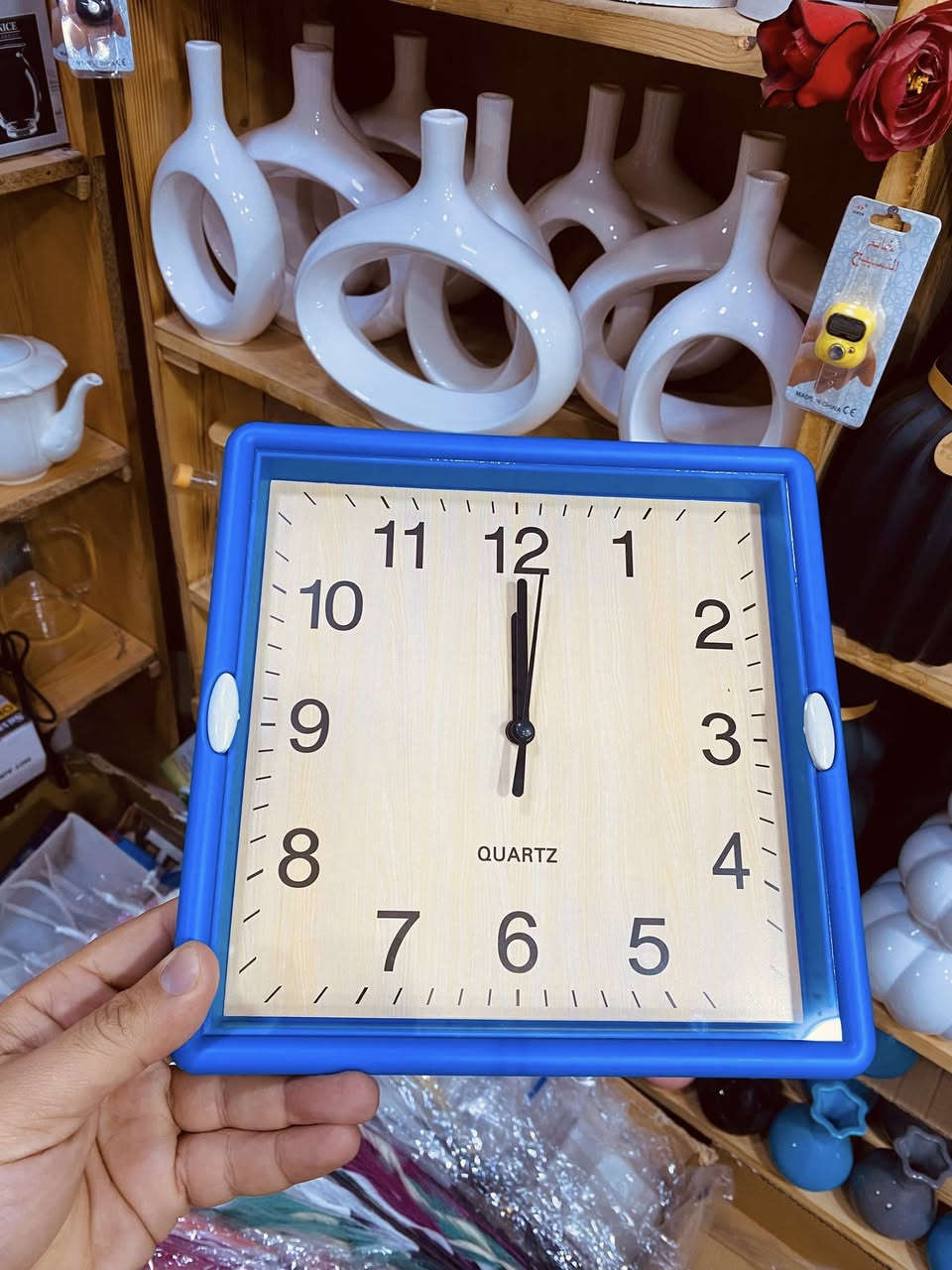 تخفيضات 🔥تخفيضات 🔥رجع توفررت وجبة جديدة من  ساعة جداري الوان واشكال مختلفة  .🌺🌺

السعر فقط .🔥
3.500 دينار  . 🌺🌺

لحكووو قبل لايخلص 🏃🏃‍♂️🏃🇲🇦

العنوان // خانقين تولفروش امام معمل نسيج جانب دلسوز بزاز .🕰️🕰️

علمأ يتوفرر لدينا خدمة توصيل لجميع مناطق خانقين.🚗🚗


**إذا كنت صاحب هذا الإعلان وتريد حذفه لأي سبب، رجاءا أرسل رسالة إلى الدعم الفني**