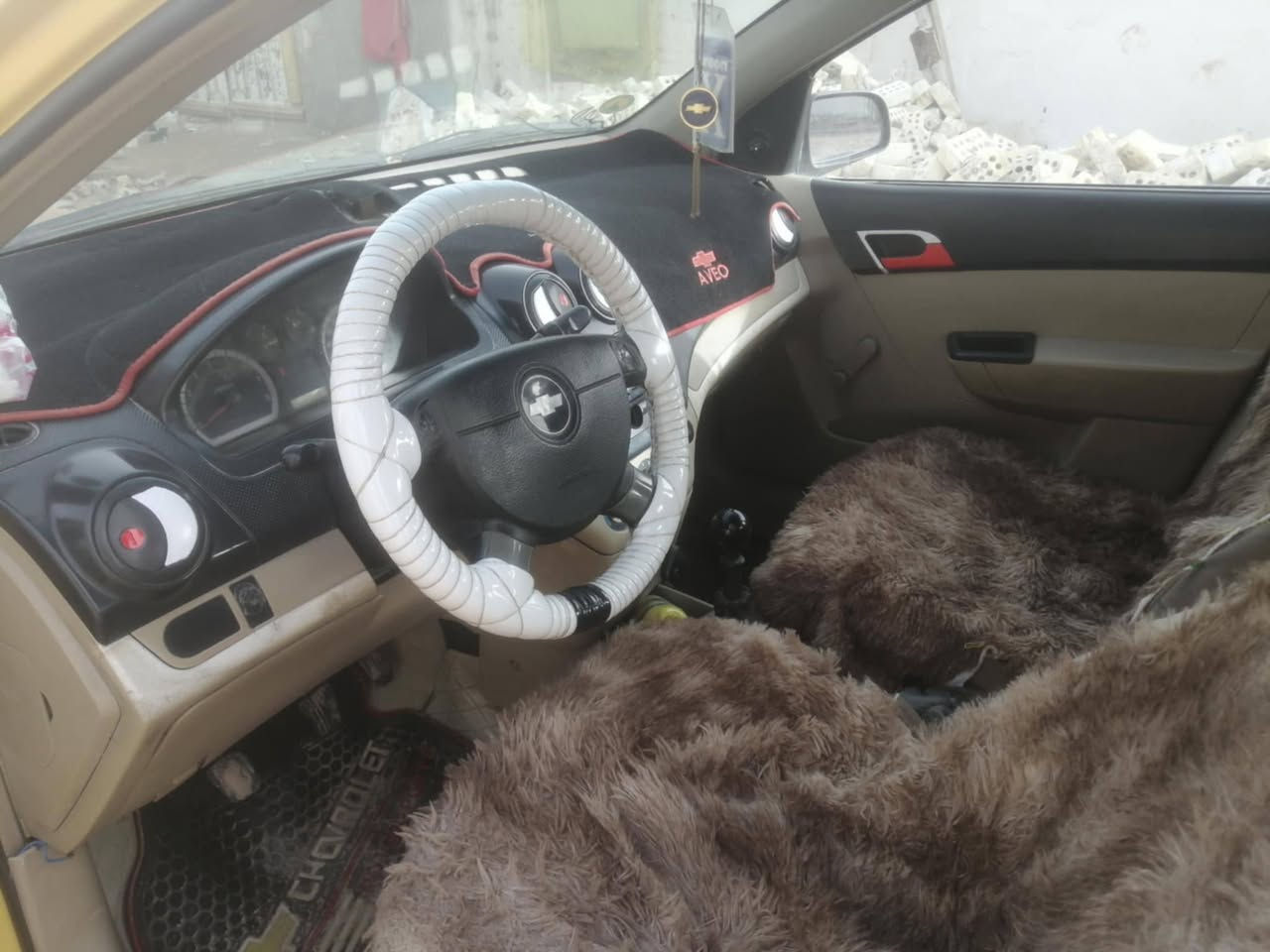 سلام عليكم افيو موديل   2009.       👌مكفوله من ضربه وصبغ تبديل.            👌مكينه بيه خيط بخر خفيف بدون تنقيص         👌رقم نجف انكليزي.            👌سعر 55وبيه مجال             👌العنوان نجف             👌رقم تلفون ***********
