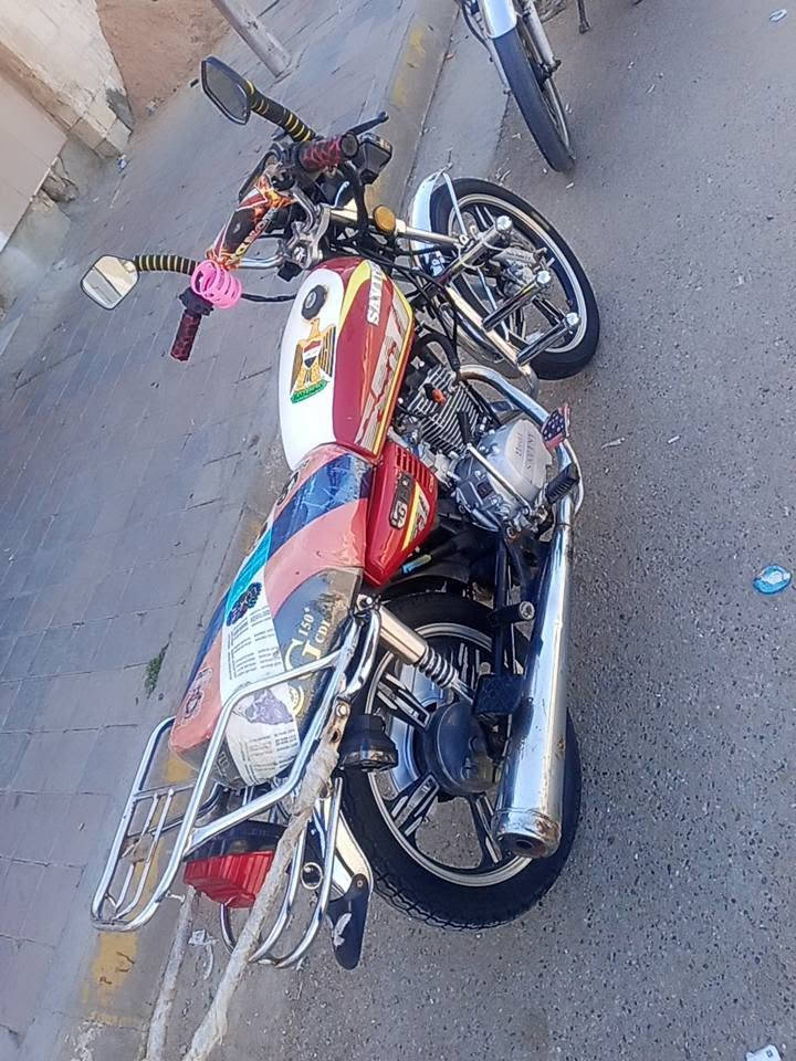 سلام عليكم
ماطو ايراني للبيع 5كير منفيس موديل 22 السعر 550  العنوان 5 كيلو ***********
