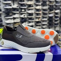 أحذية طبية • سكجر • فيتنامي