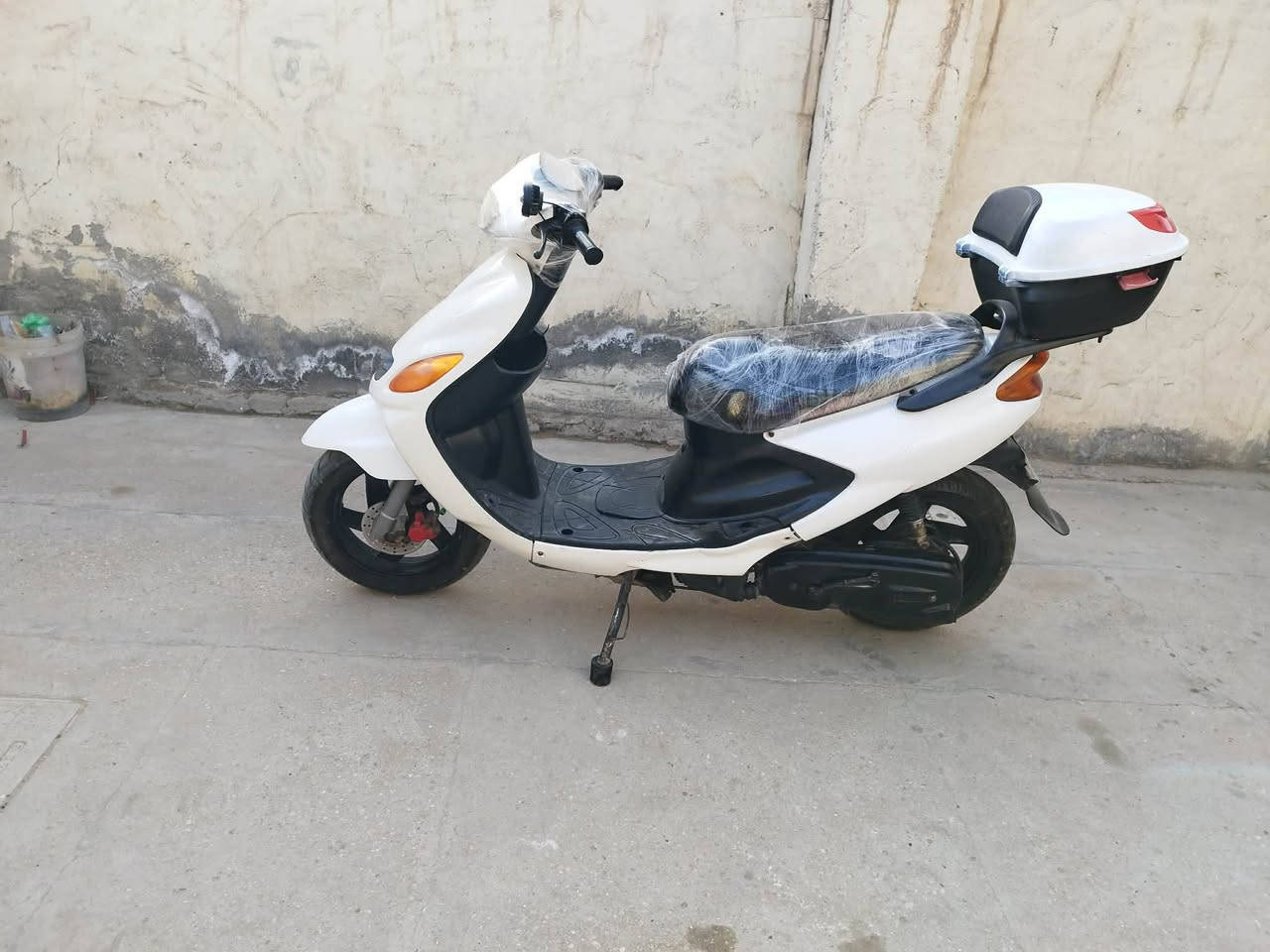 دراجه اكزز ياباني للبيع دراجه ستوه مجفته اصلي نضيفه كلش مكينه ناعمه شلعه قويه كهربائيات كله شغاله سلف هندر لايت اشاير بك لايت تايرات جدد سعره 400 وبيه مجال اليريده يجي خاص


**إذا كنت صاحب هذا الإعلان وتريد حذفه لأي سبب، رجاءا أرسل رسالة إلى الدعم الفني**