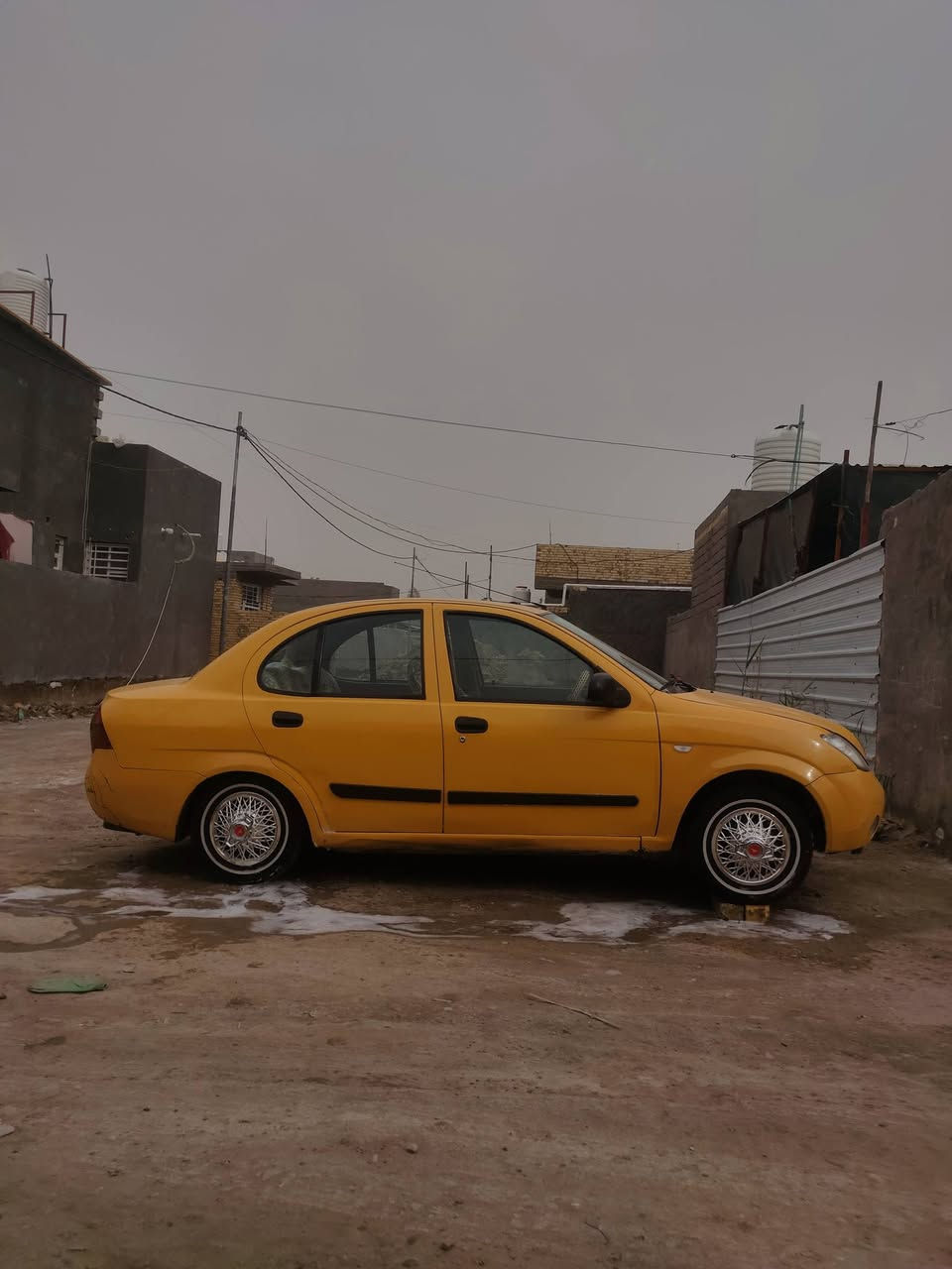 السلام عليكم للبيع طيبة 2015 رقم بغداد دولي مكينة كير حدادية تخم تاير تبريد تدفائة خير من الله شاشة كامرة تحكم استيرن سيارة حيل حلوة بية فقط جاملغ امبدا
وبية طخة امصلحة وبعدهي مامصبوغة اموظحة بصورة 
السعر 38 وبية مجال جدان قليل ***********
