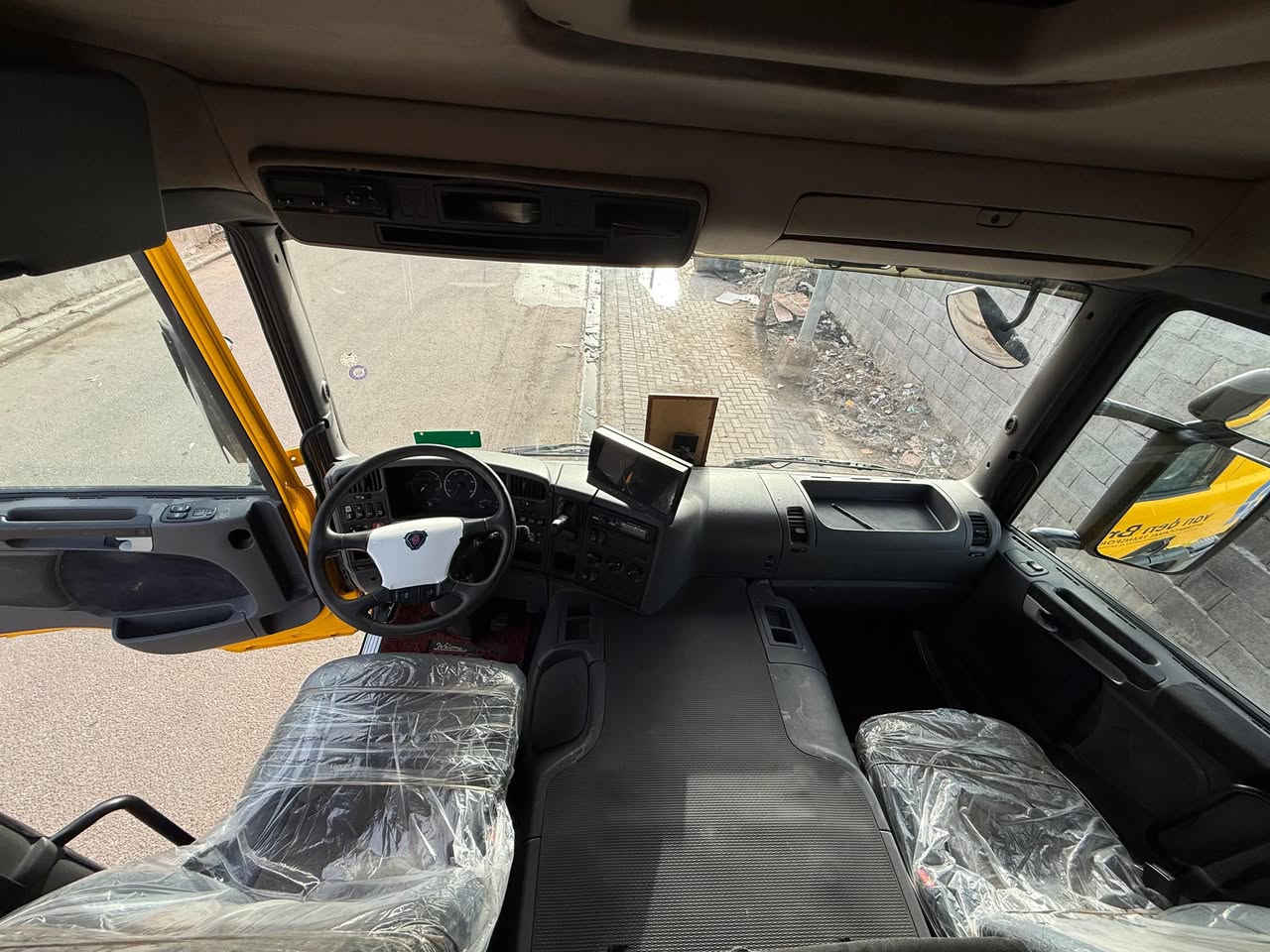 ابيع شاصي فقط 2009 سياره كفاله عامه سنويه جديد حداده كير تايرات غرفه شاصي قماره كله جديد 

مواصفات انجكسن 6سلندر اربع خطوط مكينه كلش جديده كير جديد أوتوماتيك 12نمره راجز جوبلس امامي وخلفي باتريات جدد دعاميا خلفيه كامله بكلايت صطابات كامله كله جديد شرط ماتخسر عليها ربع استفسار *********** مكاني بصره
