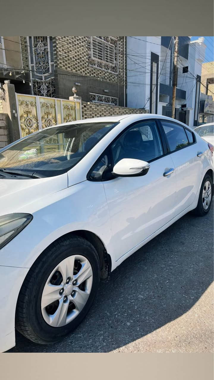 سياره سيراتو 2014 
السياره فول عده البصمة 
رقم اربيل 
السعر 118 مع المجال البسيط
بيها باب خلفي مبدل اصلي النجف, العراق


**إذا كنت صاحب هذا الإعلان وتريد حذفه لأي سبب، رجاءا أرسل رسالة إلى الدعم الفني**