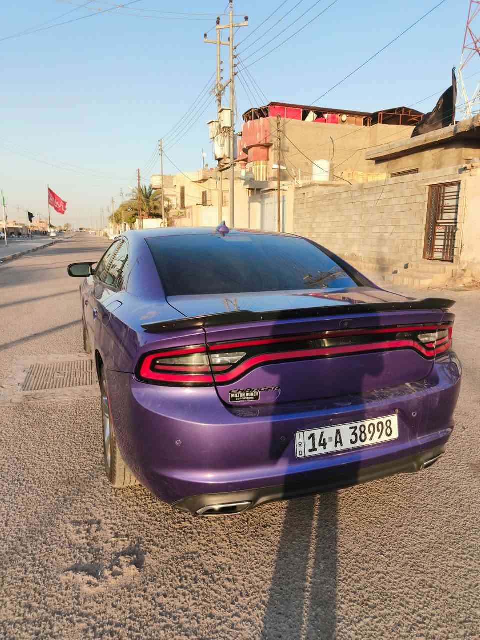 جارجر ٢٠١٨

▪️ 6 سلندر

▪️ وارد أمريكي

▪️ اللون بنفسجي

▪️ ممشى 173 ألف

▪️ حاملغ وبنيد

▪️ السيارة موجودة بالبصرة

***********
