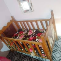 شباب من رخصت ابو لكروب سرير لبيع  سعر 07858693121