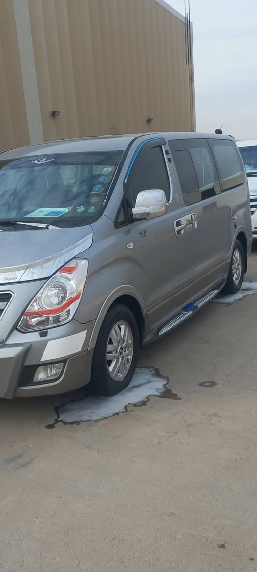 السلام عليكم ستاركس ٢٠١٧ دبلو مكينه نص بنص سياره كفاله عده جاملق خلف السايق صبغ رقم بصره بسمي انكليزي تصال على الرقم ***********
