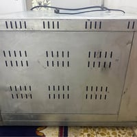 فرن بيتزا • مطبخ غربي • نضافه ٩٠/١٠٠