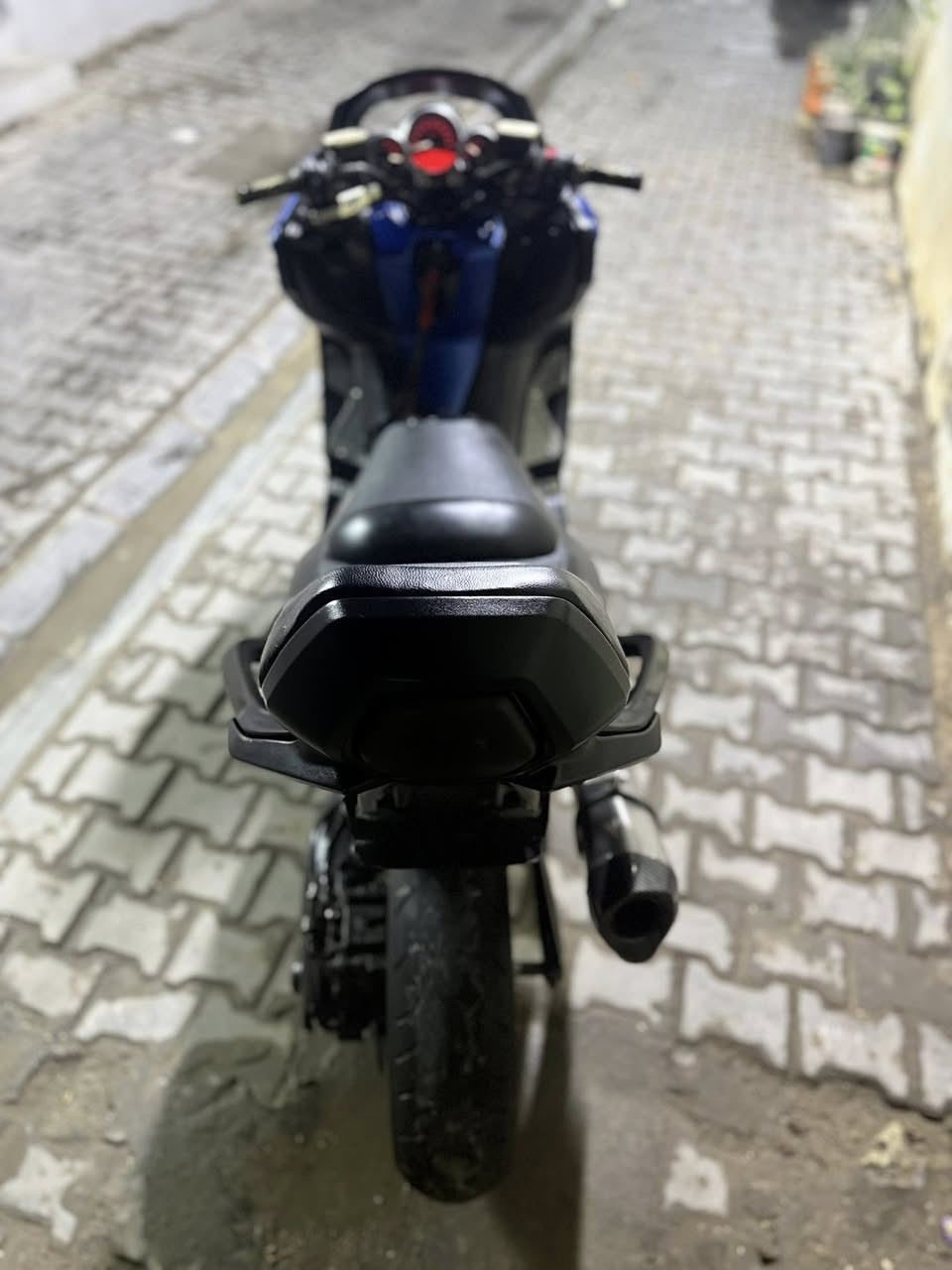 سلام وعليكم دراجه تي ماكس لبيع مال لعب دراجه حلوه وشلعته قويه ومكفوله مامفتوحه دراجه شوفت عينك حلوه كلش ورايده ٢٧ وبيه مجال مكاني بغداد الاعظميه ستفسار اكثر هاذا رقمي متواجد بل فيس وبل واتساب ***********
