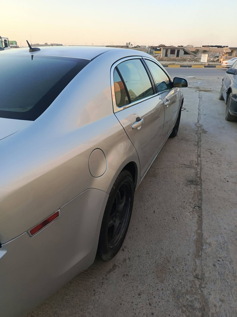 السلام عليكم وين الى يدور جديد تحويل ثاني يوم صدر جديد بدون صبغ بشرط  خليجي  سعر ٨٣ بيه مجال ***********للتوصل
