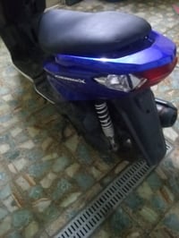 دراجه سكنس للبيع شراء يخابرني سعر 450 بيها مجال 07700076629