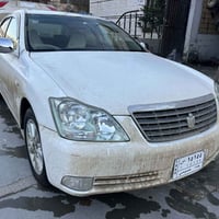 تويوتا كراون • ١٨٠٠٠٠ كم • سليمانى