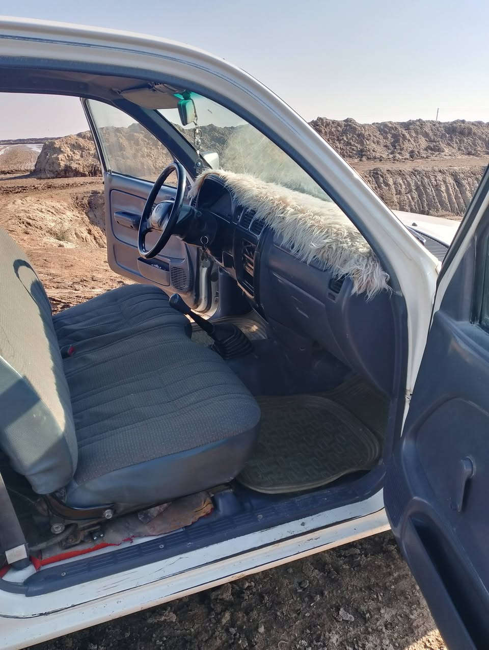 السلام عليكم سياره بيكم للبيع 2001 رقم بغداد تحويل مباشر للستفسار ***********
