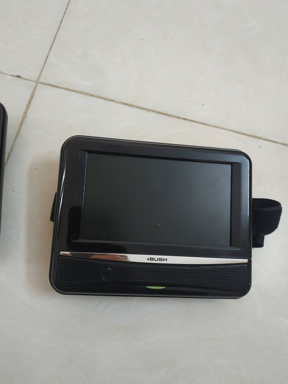 السلام عليكم شاشه أو مشغل اقراص يشتغل علسياره وكهرباء للبيع ابيع اب عل سعر يوجد توصيل


**إذا كنت صاحب هذا الإعلان وتريد حذفه لأي سبب، رجاءا أرسل رسالة إلى الدعم الفني**