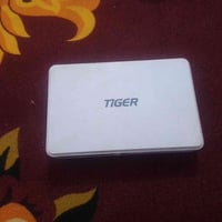 يو بي اس • قابل للتفاوض • الكترونيات