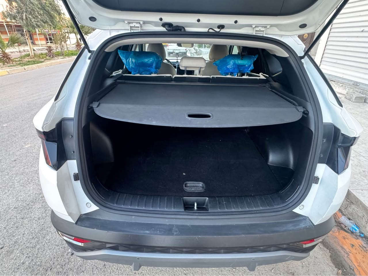 توكسان - TUCSON 2024 

المواصفات 📄🖊️

- سايد بريك بصمه    
- ⁠مانع انزلاق 
- شاشه ديجتل
- ثلاجه جكمجه 
- واير ليس 
- كشنات  2 كهرباء  
- ⁠قطعتين تبريد 
- ⁠داخل ابيضّ 
- برده جنطة بلادي 
- ⁠بردات أبواب خلفيه 
- حساس خلفي 
- كامره دواره  
- بصمات عدد 2 
- بيبان بصمه 
- ترحيب عند الاقتراب ⁠
- ⁠مثبت سرعه Cruise
- ⁠أوامر صوتيه 
- ⁠نضام نزول المنحدرات 
- نظام (𝐄𝐜𝐨)
- نظام (𝐍𝐨𝐫𝐦𝐚𝐥)
- نظام (𝐒𝐩𝐨𝐫𝐭)
⁠⁠⁠
العنوان : كركوك 📍

السعر 💲220 بيها مجال بسيط ❗️

الاتصال : *********** Singapore
