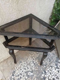 طبلة خشب زاوية نظيف جدا طابقين السعر ب ٢٠ الف مكاني بغداد حي الجامعة ه...
