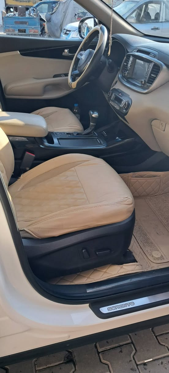 للبيع سورنتو ١٩ خليجي فول بانراما جلد سايدبريك بصمه فول رقم سليمانيه جديد تحويل وكاله مضمون سعر ٢٣٨ مكانه الكوت اي اسفسار تصل على الارقام *********** ***********

