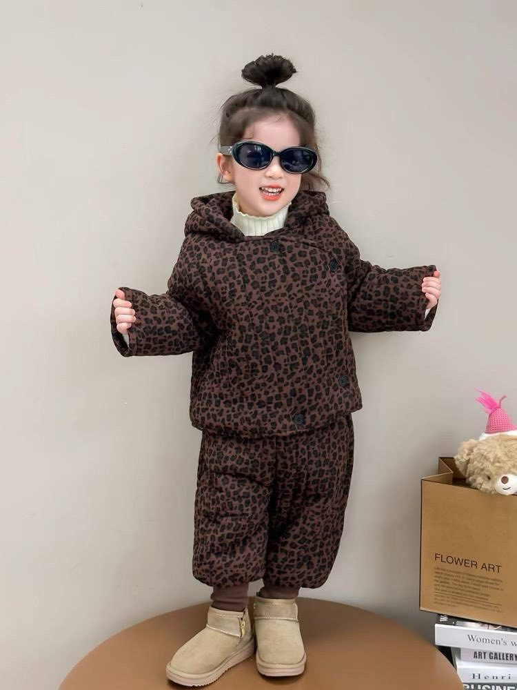 داشکا ن بەهۆی ئەوەی یەک دانە ماوە لە هەر مۆدیلیک
نرخەکان ٩هەزارە


**إذا كنت صاحب هذا الإعلان وتريد حذفه لأي سبب، رجاءا أرسل رسالة إلى الدعم الفني**