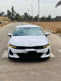 كيا K5 • ٢٠٢١ • ضرر باب خلفي