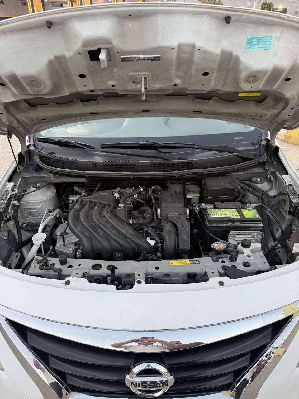نيسان سني الموديل: 2020
• المنشأ: هندي

• : — ()

• القير: أوتوماتيك

• المحرّك: اقتصادي

• الحالة العامة: استخدام نظيف جداً – صيانة منتظمة

🔧 ملاحظات الصبغ والحادث:

• حادث خلفي خفيف جهة باب الراكب الخلفي

• تم تبديل الباب بباب بلادي شركة

• الصندوق تبديل بلادي شركة

• الجاملغ صبغ بلادي

الشغل كله نظيف ومضبوط

الداخلية: نظيفة ومرتّبة

💰 السعر: دفتر وخمسة مجال بيها ￼ 

📞 للاتصال: *********** عنوان أربيل
