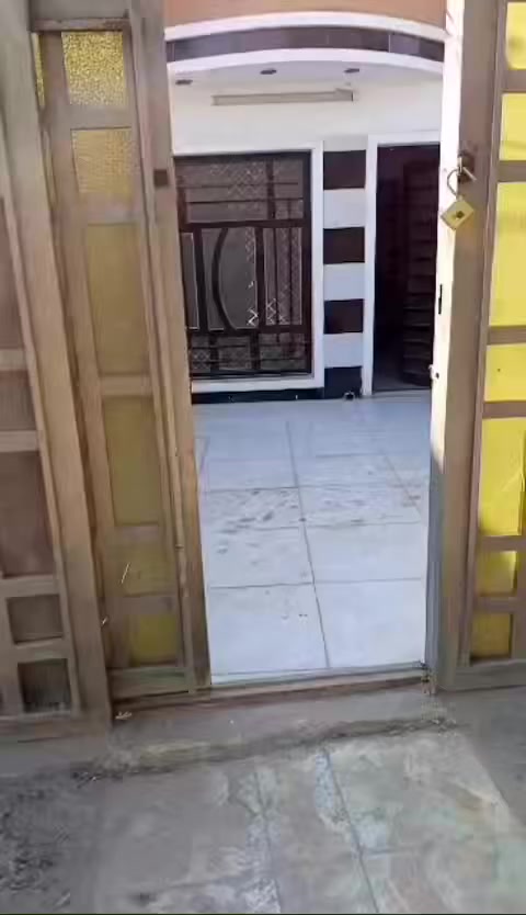 السلام عليكم
لليجار شارع نسائم النخيل قريب السده السعر ٤٠٠
يحتوي على صاله مطبخ غرفة نوم خدمات 
للستفسار ***********
