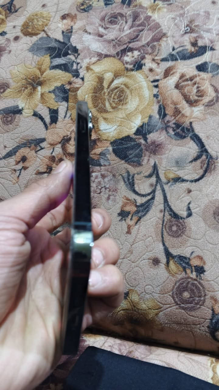 السلام عليكم ايفون 13 برو ماكس جهاز بلادي مامفتوح بطاريه81 ذاكره 128 للأستفسار *********** متواجد واتساب
