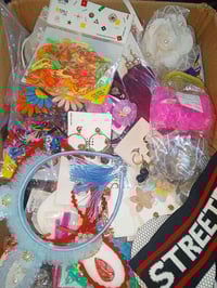 اكسسوارات مشكل • ١٥٠ قطعة • توصيل مجاني