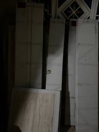 غرفة تركيه جديده بعدها بلكارتونه ما مشدوده للبيع 5 قطع ماعرف لونها بس ...