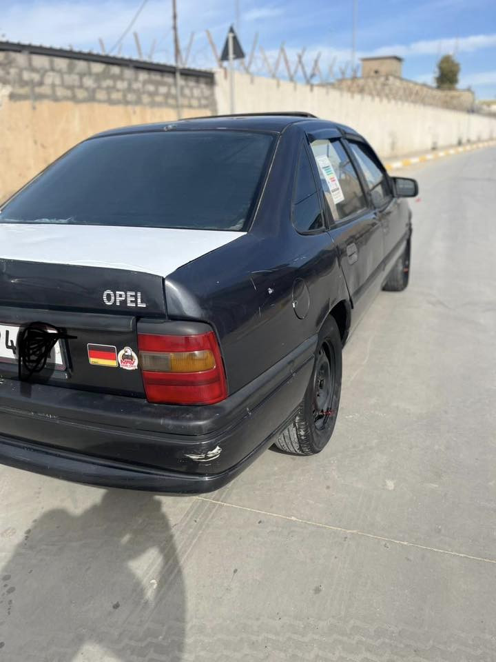 سلام عليكم للبيع أوبل فكترا موديل 1992 حجم 20 مواصفات سقف سلايت آيبي إس باور رقم سليمانيه دولي جديد لغايه 2028 شرط وكاله تحويل كير عادي سياره بلاديه بدون ضرر سياره محدثه 93 كامل من دعاميه لدعاميه مبدله سستم كامل غرفه بطاين جديد بدون كسر وتعمير پرداته جديده دواخله كلش حلوه ونضيفه تايرات تخم جديد سعر 39 وبي مجال عنوان كركوك دفتر بانزين ما بيها مسجل شاشه لايتات لد زينون رقم الهاتف ***********
