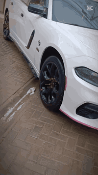 تشارجر • هيمي 8 سلندر • مديل ٢٠٢١