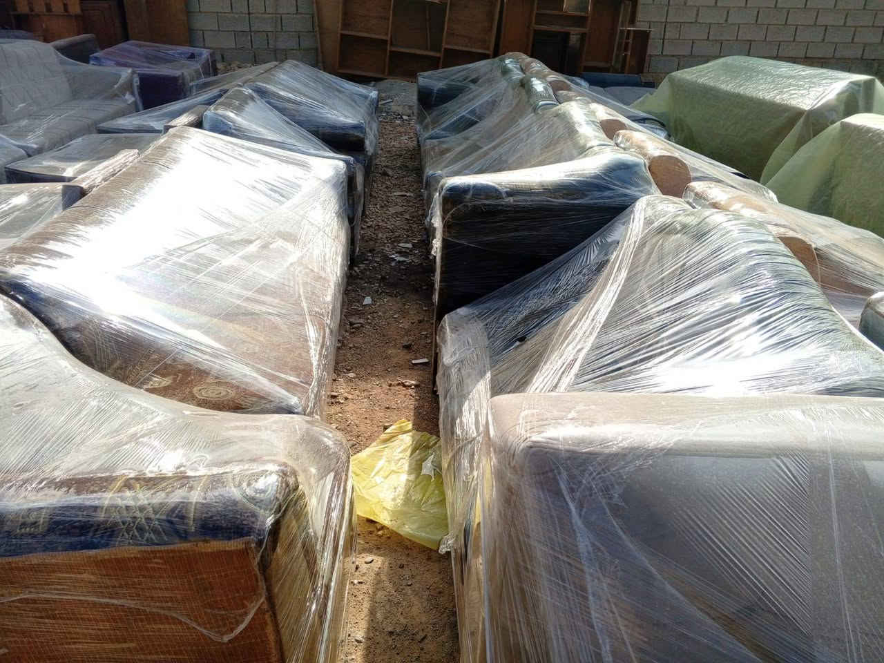 السلام عليكم
يوجد لدينا اثاث مستخدمه للبيع المكان حديثه الخفاجيه رقم ***********
