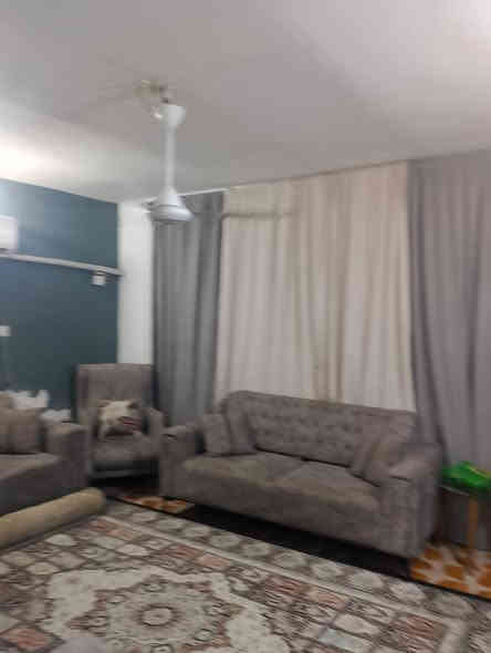 من رخصت الادمن المحترم
االسلام عليكم ورحمة الله وبركاته 
دار للبيع دور حمادي شهاب قرب القوس مساحة ٢١٦ متر للأستفسار الاتصال على الرقم (***********). يوجد واتساب
