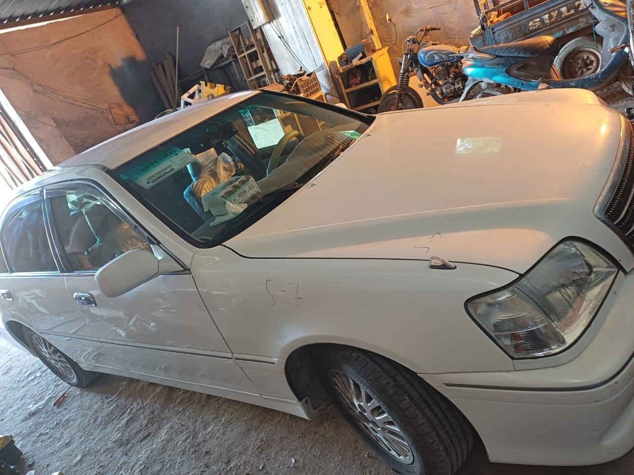 سلام عليكم ملكه للبيع اربع دكم توه شادله سيت بيبان مثل مابل صوره بسمي سياره اصل 2000رقم بصر الماني سنويه مامنتهيه مكاني بصره قضاء المدينه الهوير  هاذ رقمي   
***********باقي تفاصيل على واتساب
