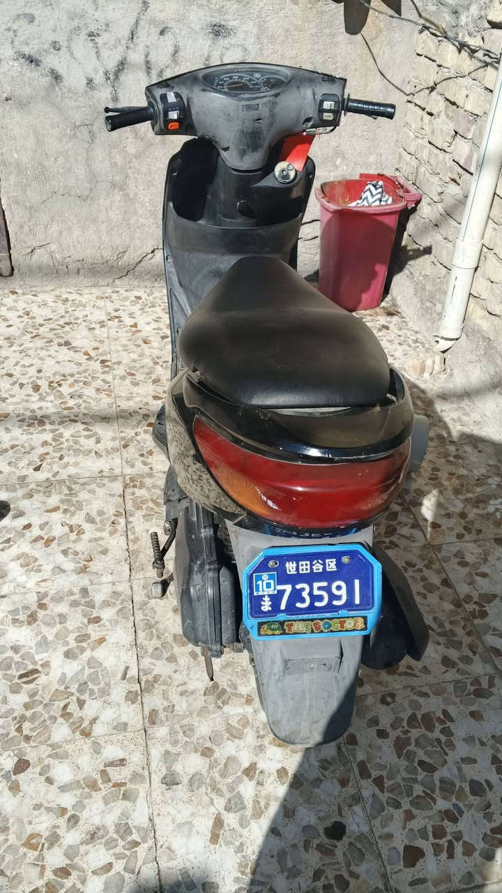 دراجه فريز للبيع شغاله سلف وهندر كهربائيات كاملة اي نقص مابيهة خير من الله السعر 650 بغداد الشعب شارع الصحه ***********
