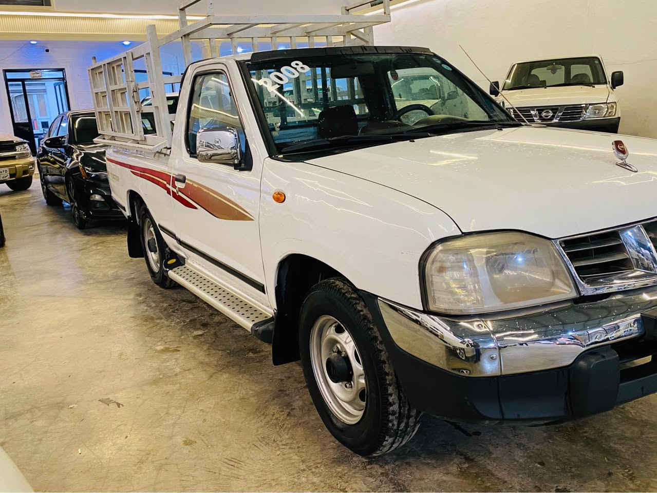 نیسان  تاک 2008 بەشەرتی گێر ومەکینە و تەبریدو  ھەموگیانی  بەشەرت سنەوی  نوێیە رەقەمی نوێیە  ھەزەی نوییە  4پارچەی  سبوخە  پێشی  لێدانی  ھیچ  نیە سەیارەکە  زۆرجوانە مالێ دۆستە 
سعری 83 وەرەقە کمیک مجال
***********
*********** كويسينجاك, أربيل
