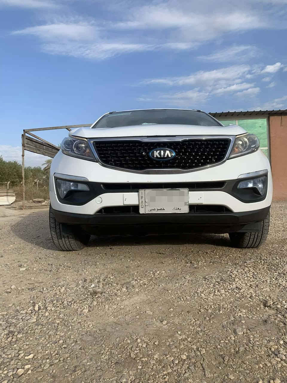 كيه سبورتج موديل 2014 وارد خليجي رقم بغداد مكينه 2000 دوش
مصبوغه عام بدون ضربه  وبيهه سونارهه 
كهربائيات تخم  تاير باتري كله شغال 
السعر 118 
العنوان /بابل مشروع المسيب 
***********
