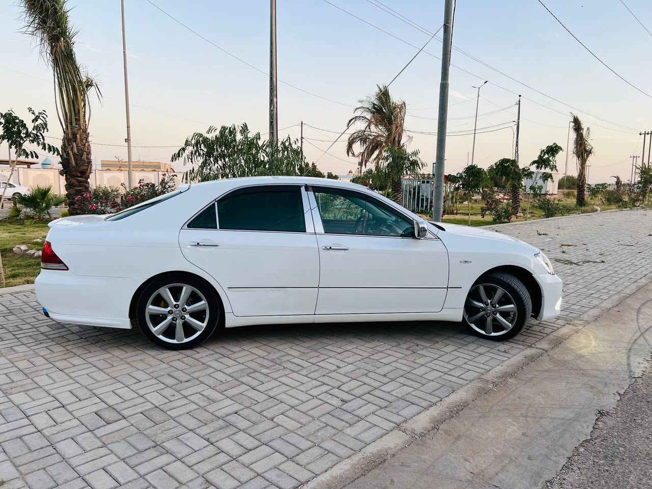 سلام عليكم شاهينه للبيع
قرار 48 رقم انبار بسمي انكليزي مشروع وطني

سياره جاهزه كير ومكينه ستوني مبدلهن
منضومه تبريد جديده تبريد ثلج
حداديه جديده
سياره ماعايزه برغي تجي وشوف بعينك

(ملاحضه) سياره كصه قمار
للسفسار ***********
