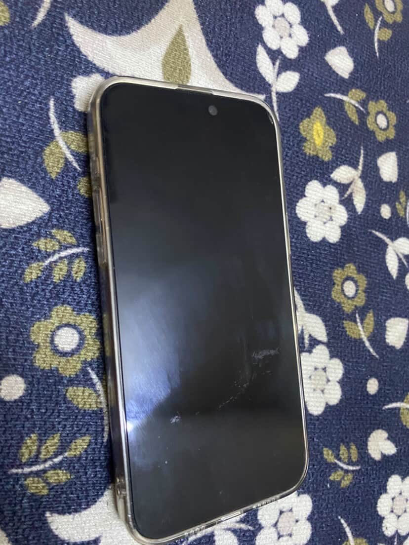 آيفون ١٥ برو ماكس لون تيتانيوم شرق اوسط AAA شخط واحد ما بي ذاكرة ٢٥٦بطاريه ٨٧ كل اغراضه موجوده مكان بغداد حي اور سعر ٩٥٠ بي  مجال قليق حق جيه


**إذا كنت صاحب هذا الإعلان وتريد حذفه لأي سبب، رجاءا أرسل رسالة إلى الدعم الفني**