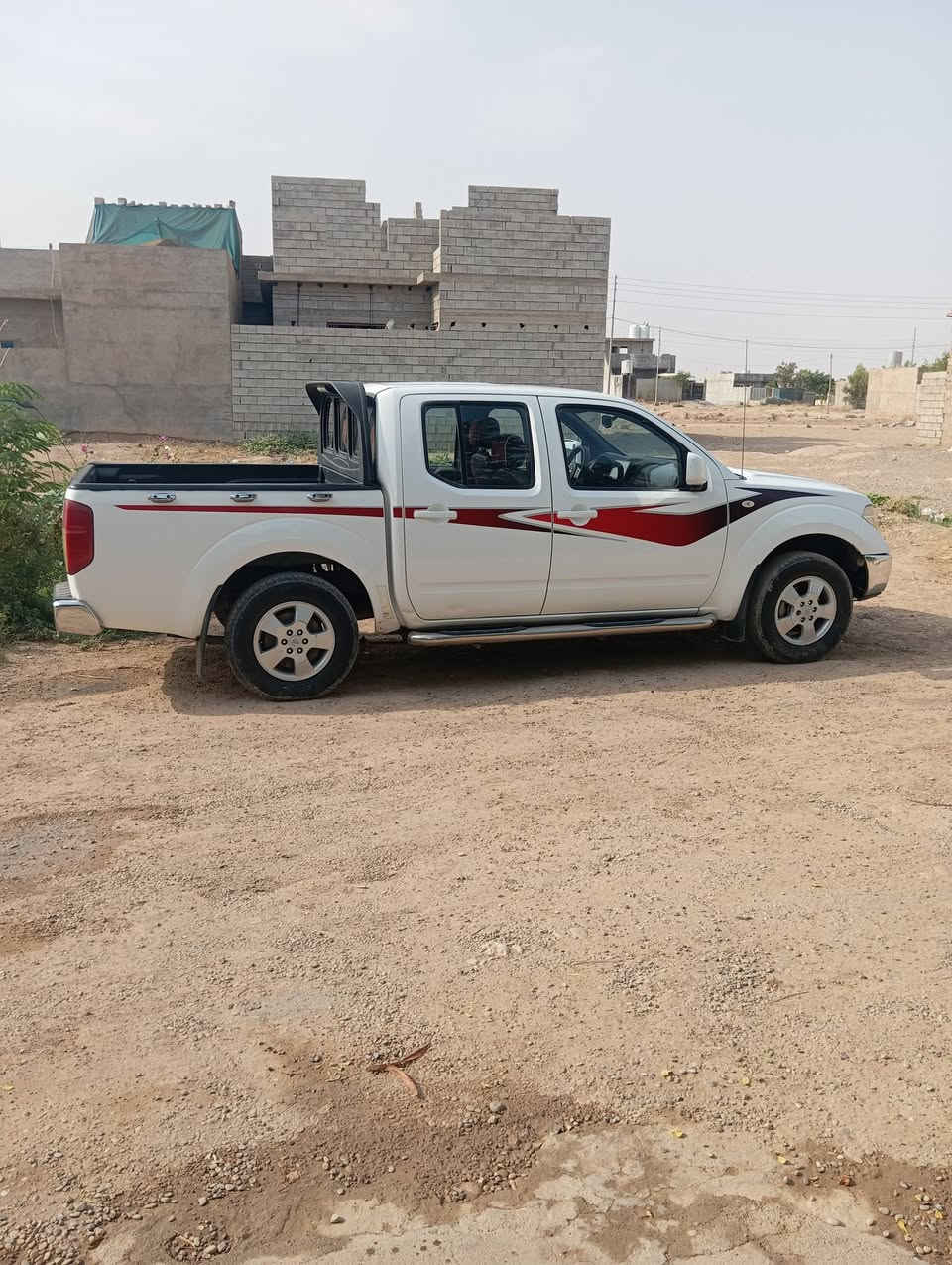 سلام عليكم للبيع سياره نفاره موديل ٢٠١٣ بلاد كير اوتوماتيك ومحرك بلاد رقم بغداد بسمي سنويه جديد سعر١٣٠ مكان سياره ديالى خانقين شرط تحويل رقم الهاتف ***********
